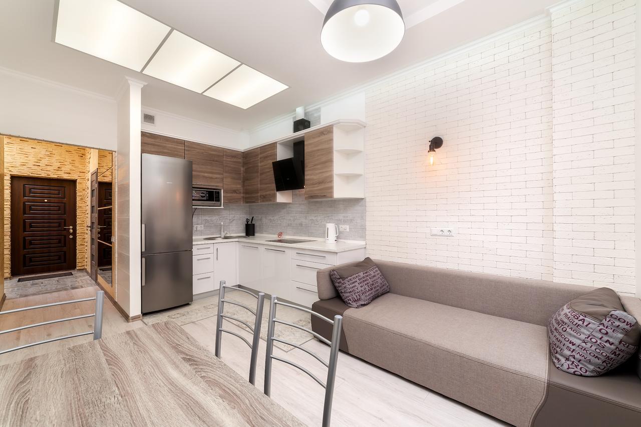 Apartment On Haharinske Plateau 5B 敖德萨 外观 照片